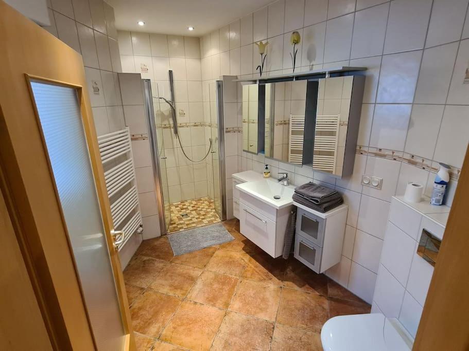 City Central Apartment Кайзерслаутерн Экстерьер фото